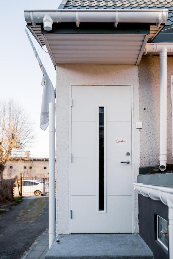Stylish, Modern Apartment Near Vilnius Old Town Exterior foto