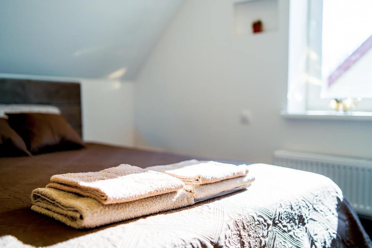 Stylish, Modern Apartment Near Vilnius Old Town Exterior foto